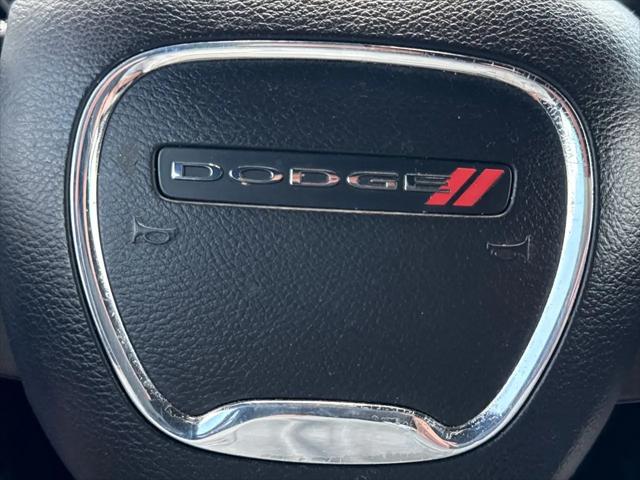 2016 Dodge Challenger 392 Hemi Scat Pack Shaker