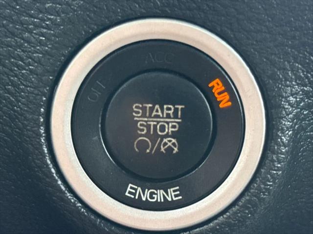 2016 Dodge Challenger 392 Hemi Scat Pack Shaker