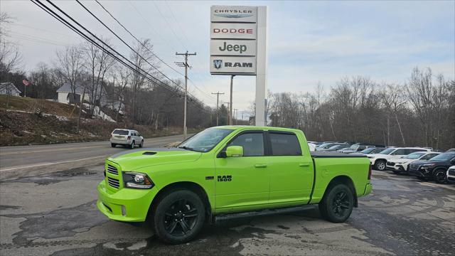2017 RAM 1500 Sport Crew Cab 4x4 57 Box
