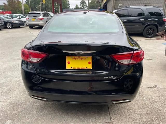 2015 Chrysler 200 S