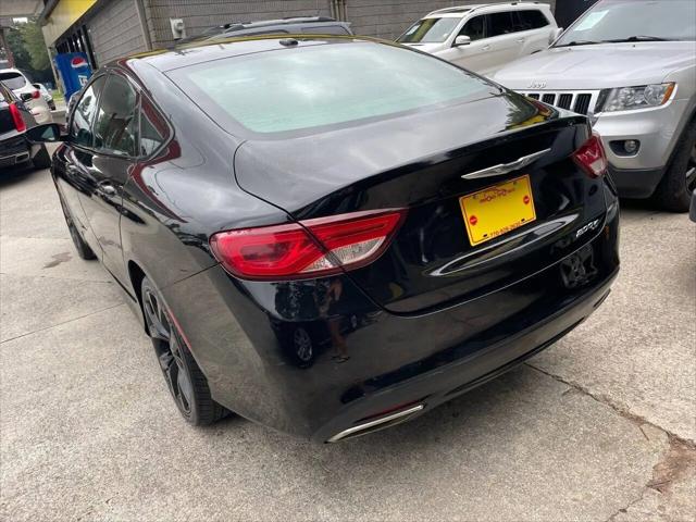 2015 Chrysler 200 S