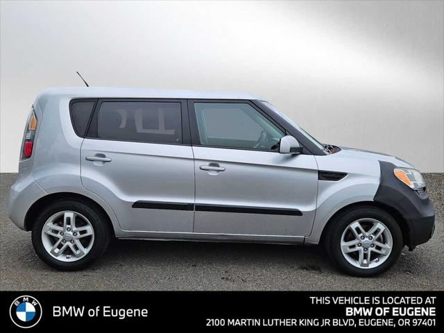 2011 Kia Soul +
