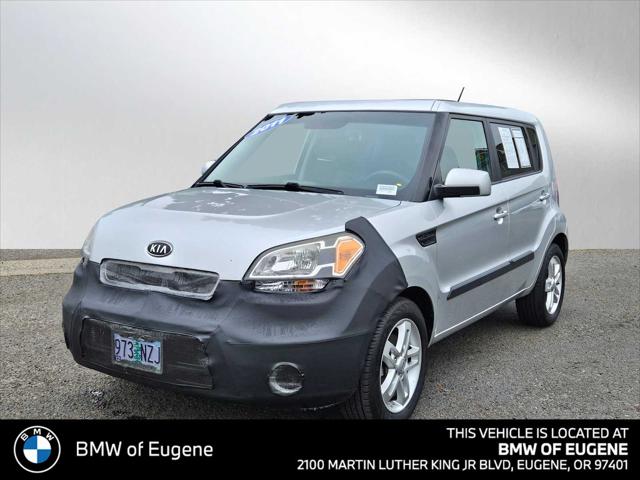 2011 Kia Soul +