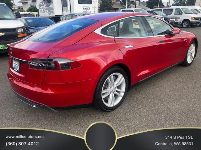 2015 Tesla Model S 85D