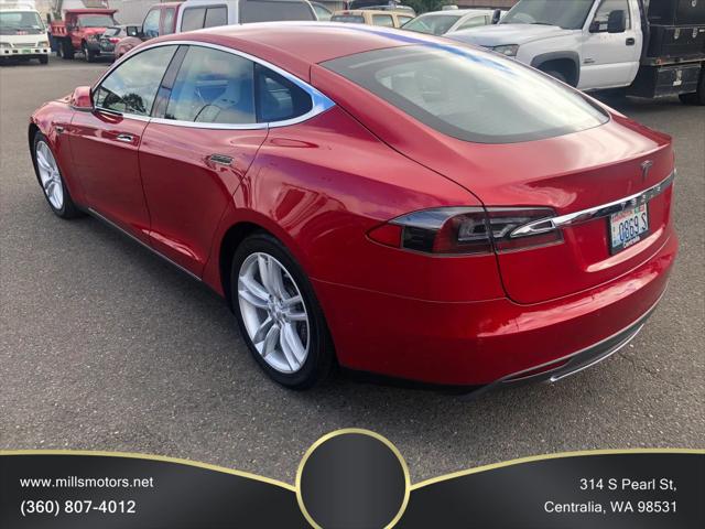2015 Tesla Model S 85D