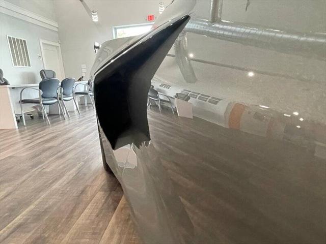 2022 Chevrolet Corvette Stingray RWD Convertible 2LT