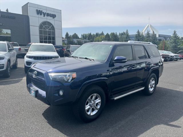 2018 Toyota 4Runner SR5 2018 Toyota 4Runner SR5
