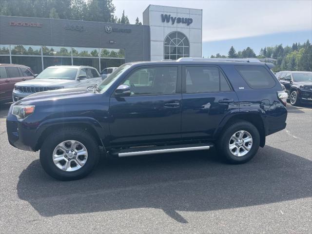 2018 Toyota 4Runner SR5 2018 Toyota 4Runner SR5