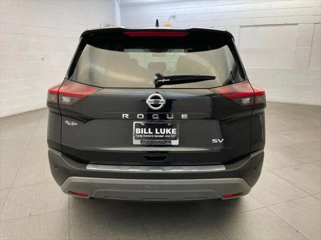 2021 Nissan Rogue SV FWD