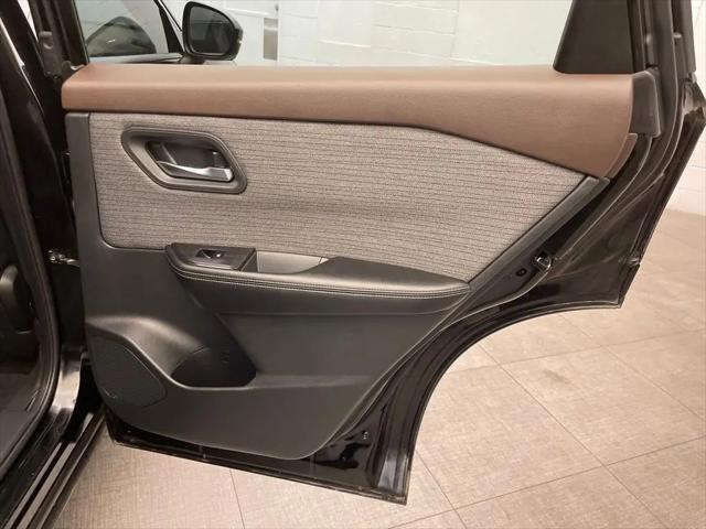 2021 Nissan Rogue SV FWD