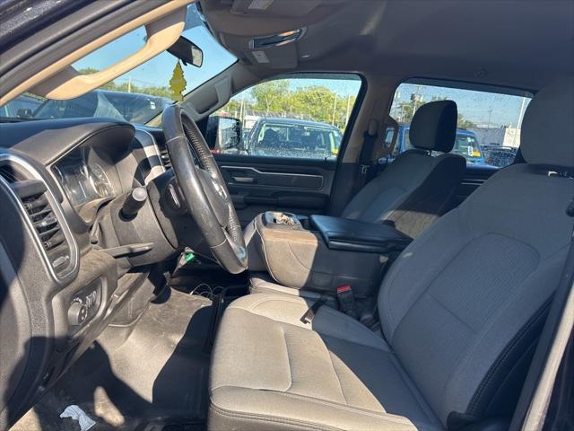2019 RAM 1500 Big Horn/Lone Star Crew Cab 4x4 57 Box