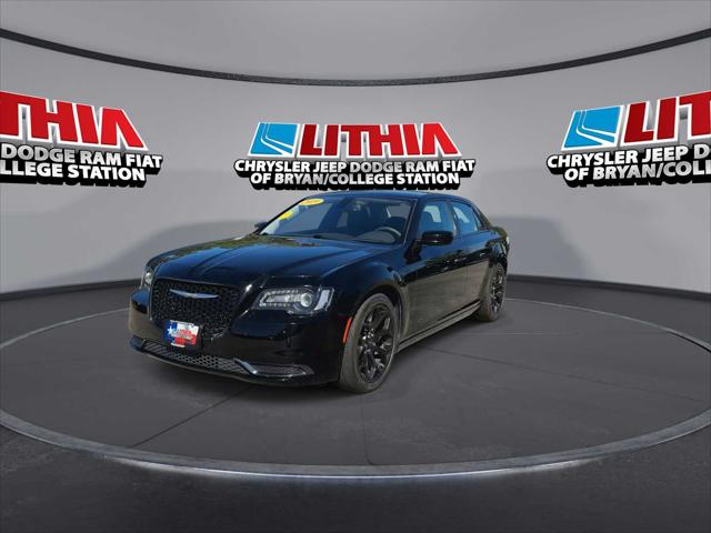 2019 Chrysler 300 Touring 2019 Chrysler 300 Touring