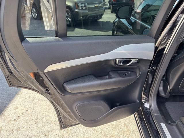 2016 Volvo XC90 T5 Momentum
