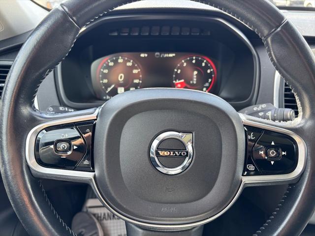 2016 Volvo XC90 T5 Momentum