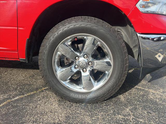 2018 RAM 1500 SLT Quad Cab 4x4 64 Box
