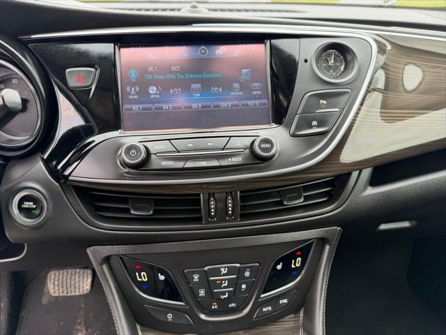 2020 Buick Envision FWD Essence