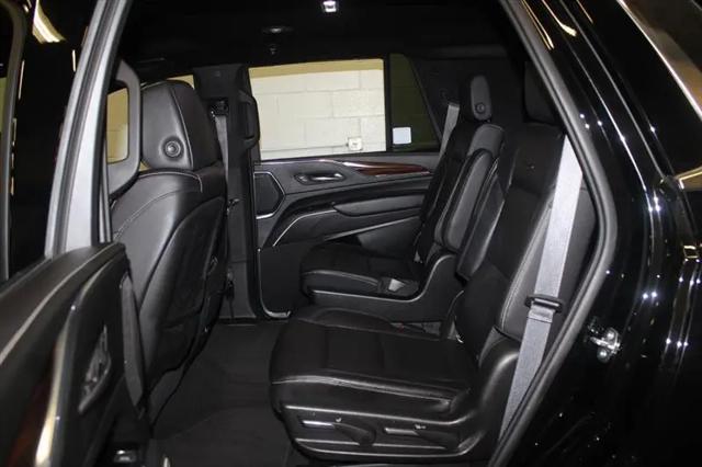 2021 Cadillac Escalade 4WD Luxury