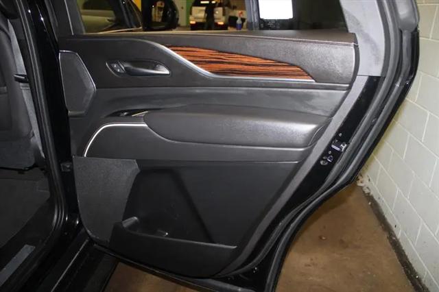 2021 Cadillac Escalade 4WD Luxury