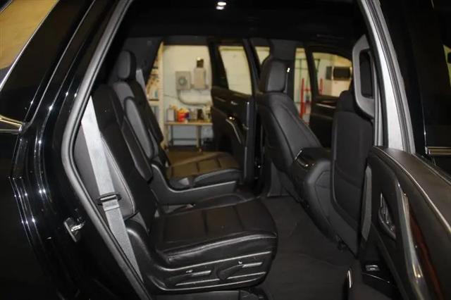 2021 Cadillac Escalade 4WD Luxury
