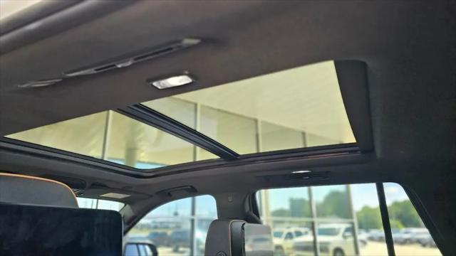 2021 GMC Yukon 4WD AT4