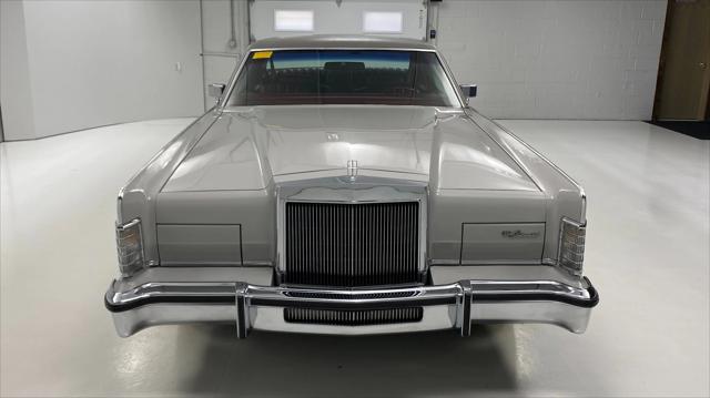 1979 Lincoln Town Car 