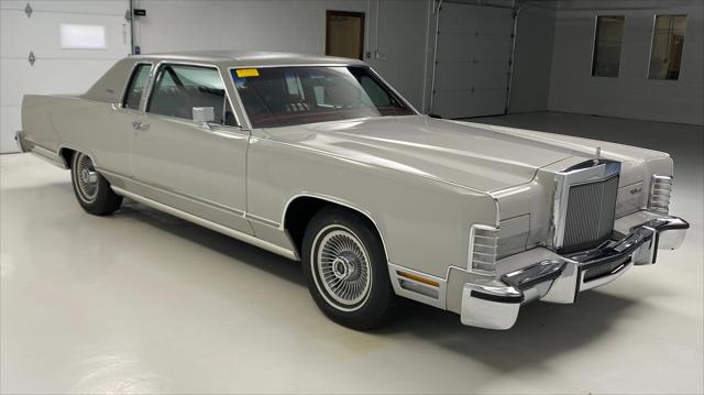 1979 Lincoln Town Car 