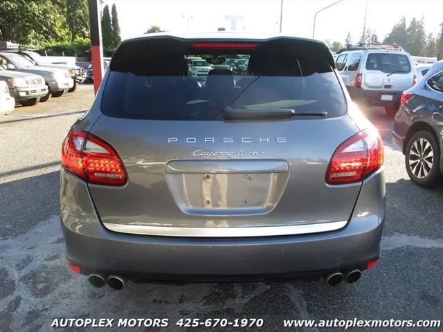 2011 Porsche Cayenne Turbo