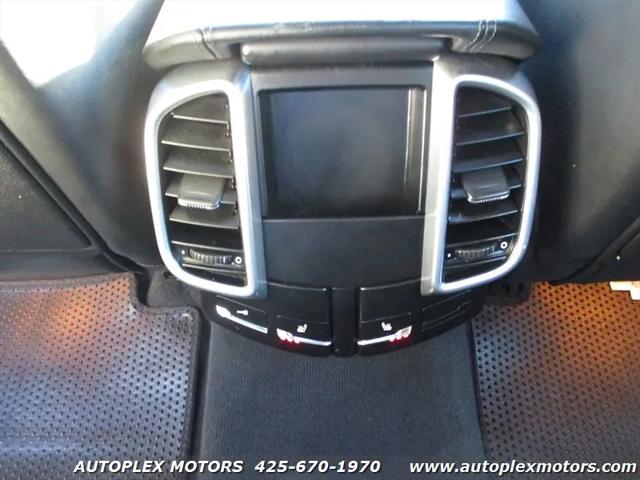 2011 Porsche Cayenne Turbo