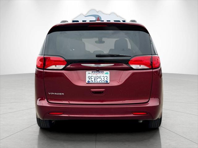 2020 Chrysler Voyager LXI