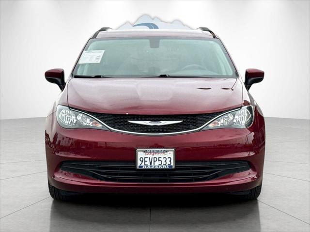 2020 Chrysler Voyager LXI