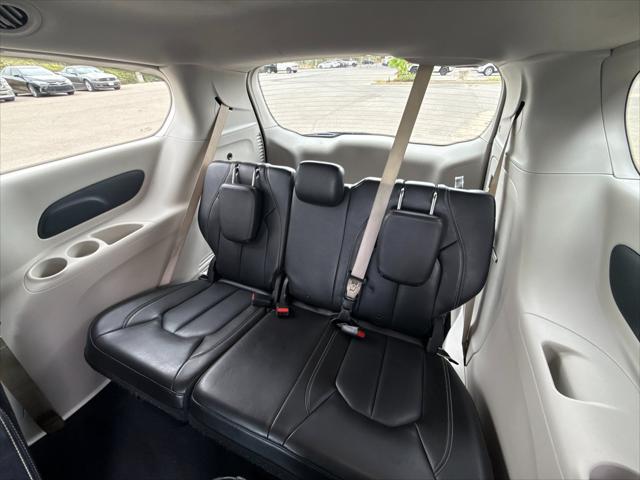2020 Chrysler Voyager LXI