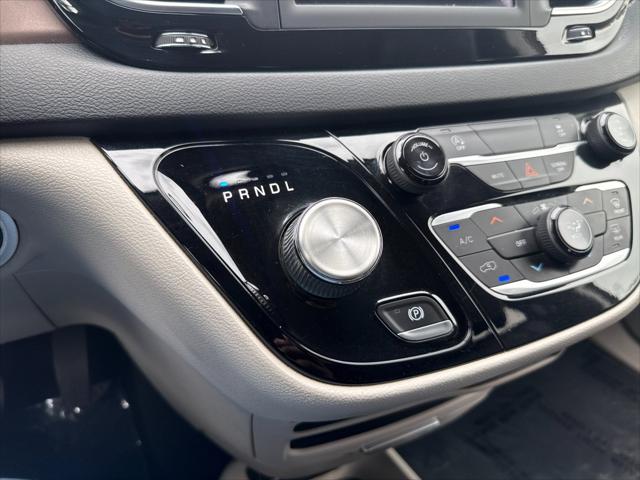 2020 Chrysler Voyager LXI