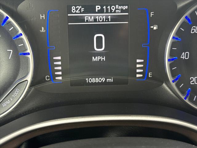 2020 Chrysler Voyager LXI