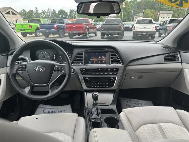 2017 Hyundai Sonata Hybrid SE