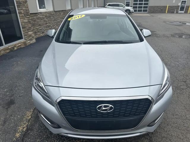 2017 Hyundai Sonata Hybrid SE