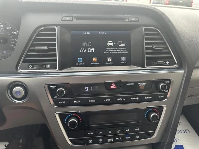 2017 Hyundai Sonata Hybrid SE
