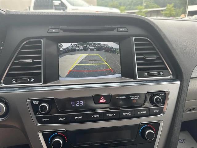 2017 Hyundai Sonata Hybrid SE