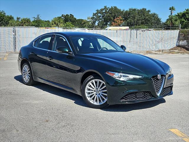 2021 Alfa Romeo Giulia AWD 2021 Alfa Romeo Giulia AWD