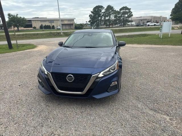 2020 Nissan Altima SR FWD