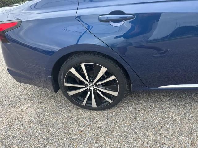 2020 Nissan Altima SR FWD