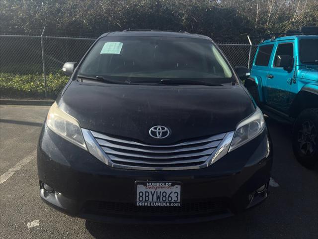 2017 Toyota Sienna Limited Premium 7 Passenger 2017 Toyota Sienna Limited Premium 7 Passenger