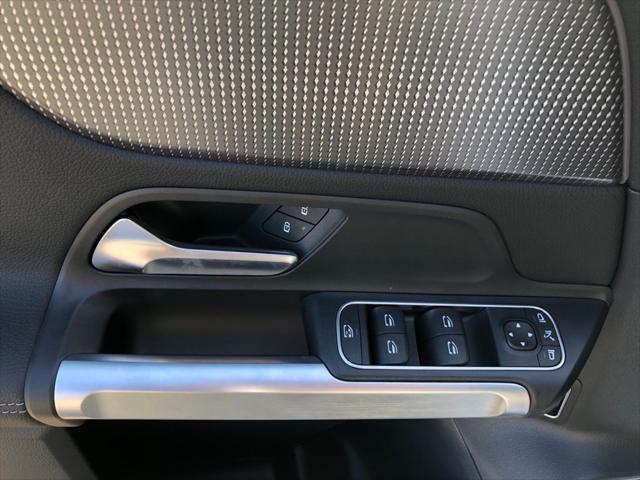 2022 Mercedes-Benz 300 4MATIC
