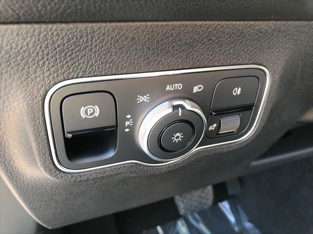 2022 Mercedes-Benz 300 4MATIC