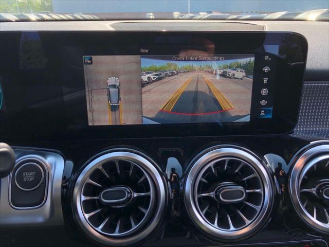 2022 Mercedes-Benz 300 4MATIC