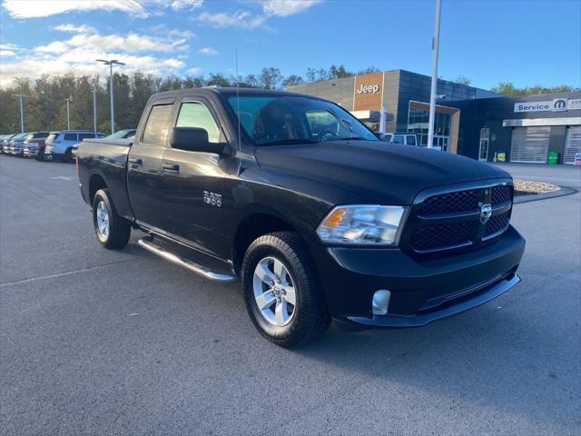 2017 RAM 1500 Express Quad Cab 4x4 64 Box