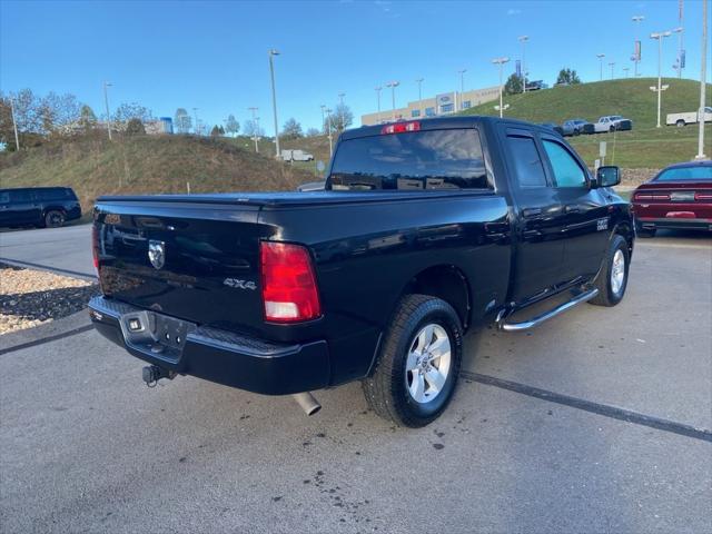 2017 RAM 1500 Express Quad Cab 4x4 64 Box