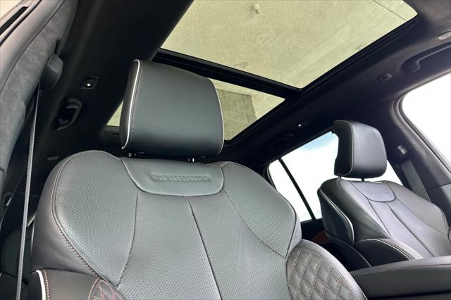 2022 Jeep Grand Cherokee Summit Reserve 4x4