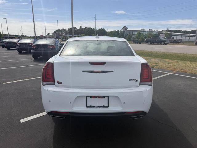 2021 Chrysler 300 300S