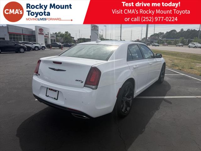 2021 Chrysler 300 300S