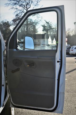 2008 Ford E-250 Recreational